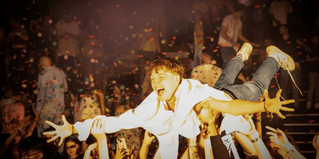 Capote de verre avec tétine : boire en toute sécurité en&nbsp;soirée